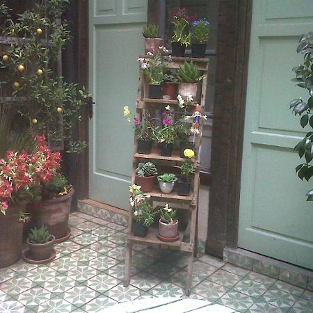 Patio Yungay Santiago Exterior foto